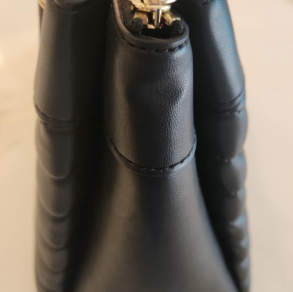 Michael Kors WHITNEY Mdm New With Tags. Stunning Bag! - Picture 7 of 16